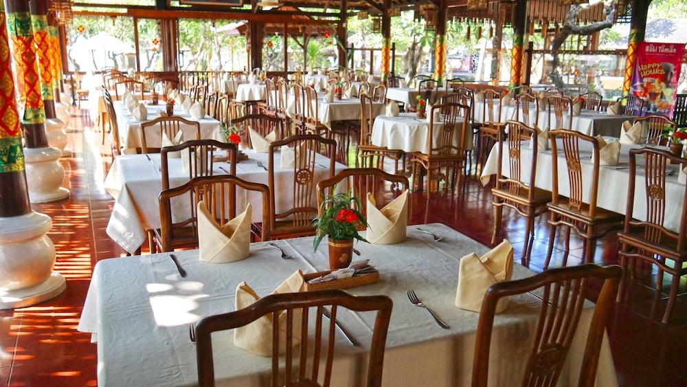 Bali Taman Beach Resort & Spa Lovina Buleleng  Ngoại thất bức ảnh