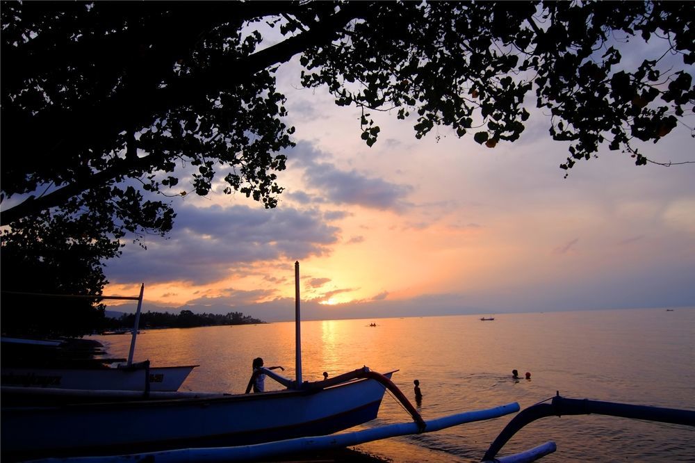 Bali Taman Beach Resort & Spa Lovina Buleleng  Ngoại thất bức ảnh
